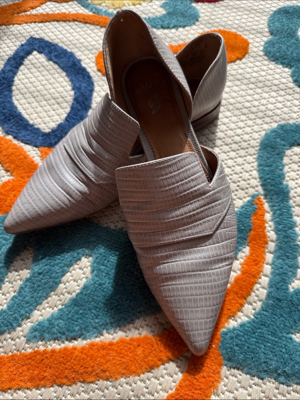 Pointed Toe D'Orsay Flats in Taupe - Picture 2 of 6